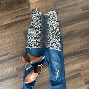 2 for 20$ offer Saks 5th Avenue Cashmere sleeveless top